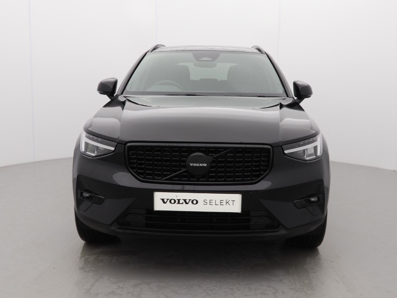 2025 (25) VOLVO XC40 2.0 B3P Plus Black Edition 5dr Auto *VAT QUALIFYING* 4980900