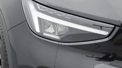 2025 (25) VOLVO XC40 2.0 B3P Plus Black Edition 5dr Auto *VAT QUALIFYING* 4980908