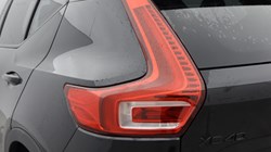 2025 (25) VOLVO XC40 2.0 B3P Plus Black Edition 5dr Auto *VAT QUALIFYING* 4980912