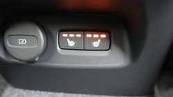 2025 (25) VOLVO XC40 2.0 B3P Plus Black Edition 5dr Auto *VAT QUALIFYING* 4980963