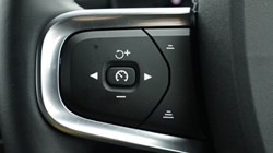 2025 (25) VOLVO XC40 2.0 B3P Plus Black Edition 5dr Auto *VAT QUALIFYING* 4980945