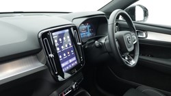 2025 (25) VOLVO XC40 2.0 B4P Plus Black Edition 5dr Auto *VAT QUALIFYING* 4951433