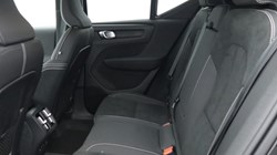 2025 (25) VOLVO XC40 2.0 B4P Plus Black Edition 5dr Auto *VAT QUALIFYING* 4951421