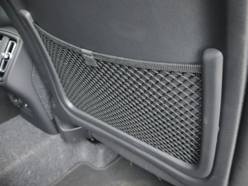 2025 (25) VOLVO XC40 2.0 B4P Plus Black Edition 5dr Auto *VAT QUALIFYING* 4951437