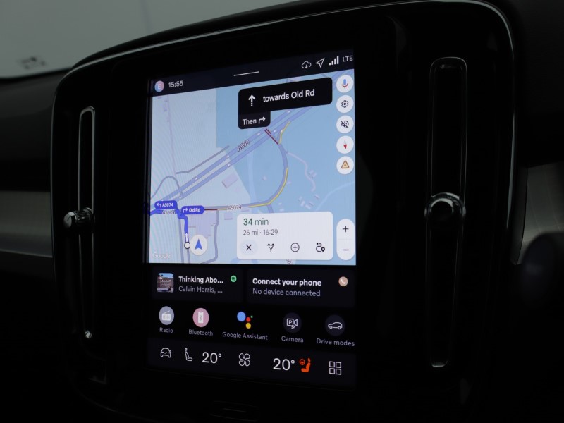 2025 (25) VOLVO XC40 2.0 B4P Plus Black Edition 5dr Auto *VAT QUALIFYING* 4951444