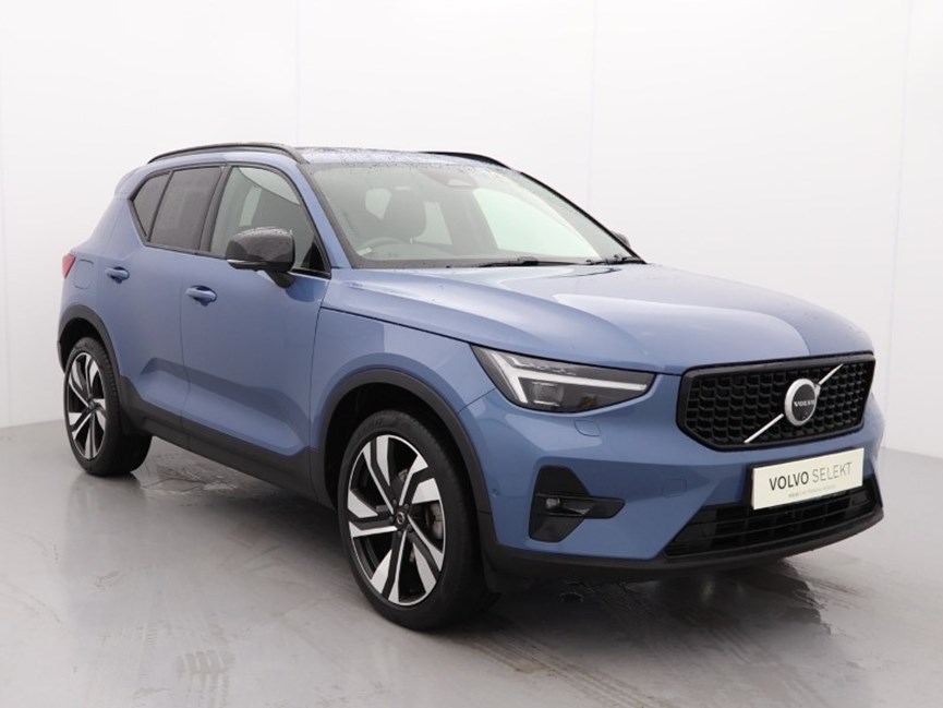 2024 (24) VOLVO XC40 2.0 B3P Ultimate Dark 5dr Auto