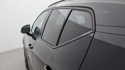 2025 (25) VOLVO XC40 2.0 B3P Ultra Black Edition 5dr Auto 4893756