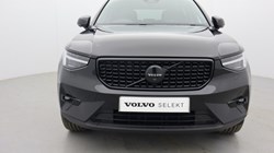 2025 (25) VOLVO XC40 2.0 B3P Ultra Black Edition 5dr Auto 4893763