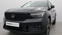 2025 (25) VOLVO XC40 2.0 B3P Ultra Black Edition 5dr Auto 4893762