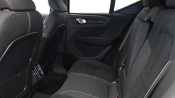2025 (25) VOLVO XC40 2.0 B3P Ultra Black Edition 5dr Auto 4893773