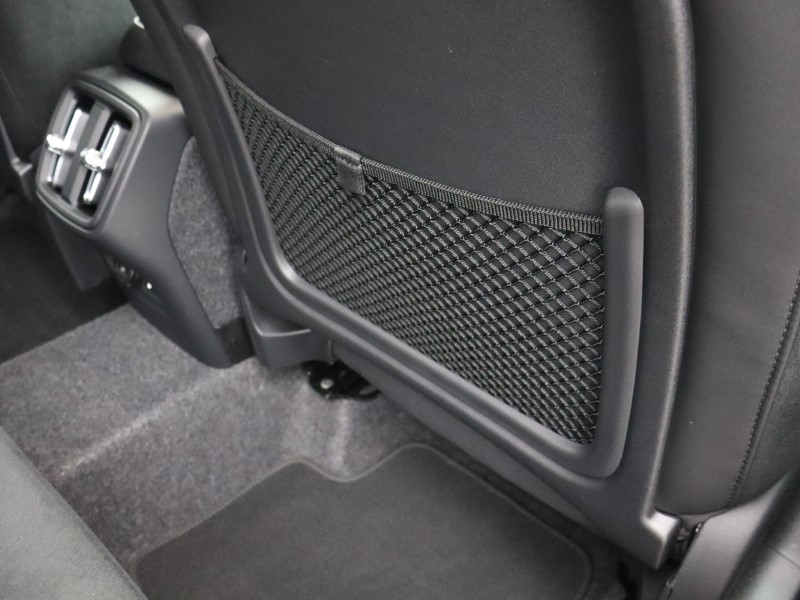 2025 (25) VOLVO XC40 2.0 B3P Ultra Black Edition 5dr Auto 4893794