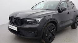 2025 (25) VOLVO XC40 2.0 B3P Ultra Black Edition 5dr Auto 4893761