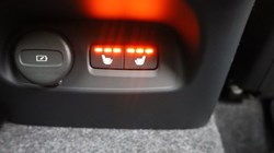 2025 (25) VOLVO XC40 2.0 B3P Ultra Black Edition 5dr Auto 4893795