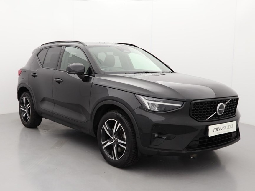 2023 (23) VOLVO XC40 2.0 B3P Plus Dark 5dr Auto