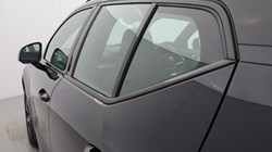 2022 (72) VOLVO XC40 2.0 B4P Plus Dark 5dr AWD Auto 4569491