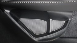 2024 (74) VOLVO XC40 2.0 B4P Plus Dark 5dr Auto *VAT QUALIFYING* 4526397