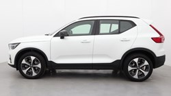 2024 (74) VOLVO XC40 2.0 B4P Plus Dark 5dr Auto *VAT QUALIFYING* 4526376