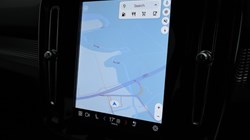 2024 (74) VOLVO XC40 2.0 B4P Plus Dark 5dr Auto *VAT QUALIFYING* 4526408