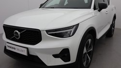 2024 (74) VOLVO XC40 2.0 B4P Plus Dark 5dr Auto *VAT QUALIFYING* 4526418