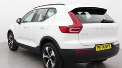 2024 (74) VOLVO XC40 2.0 B4P Plus Dark 5dr Auto *VAT QUALIFYING* 4526378