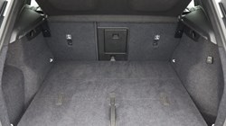 2024 (74) VOLVO XC40 2.0 B4P Plus Dark 5dr Auto *VAT QUALIFYING* 4526424