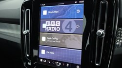 2024 (74) VOLVO XC40 2.0 B4P Plus Dark 5dr Auto *VAT QUALIFYING* 4526407