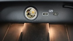 2024 (74) VOLVO XC40 2.0 B4P Plus Dark 5dr Auto *VAT QUALIFYING* 4526411