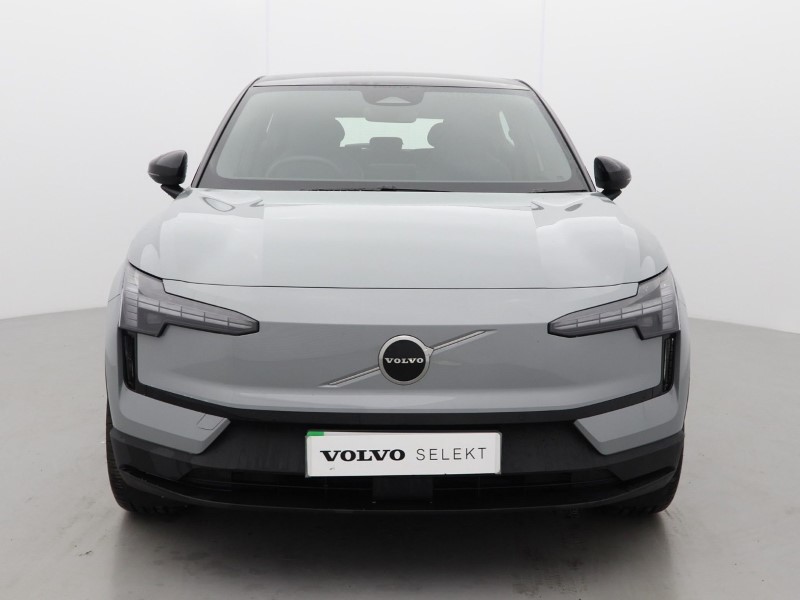 2025 (75) VOLVO EX30 200kW SM Extended Range Plus 69kWh 5dr Auto*VAT QUALIFYING* 4670072