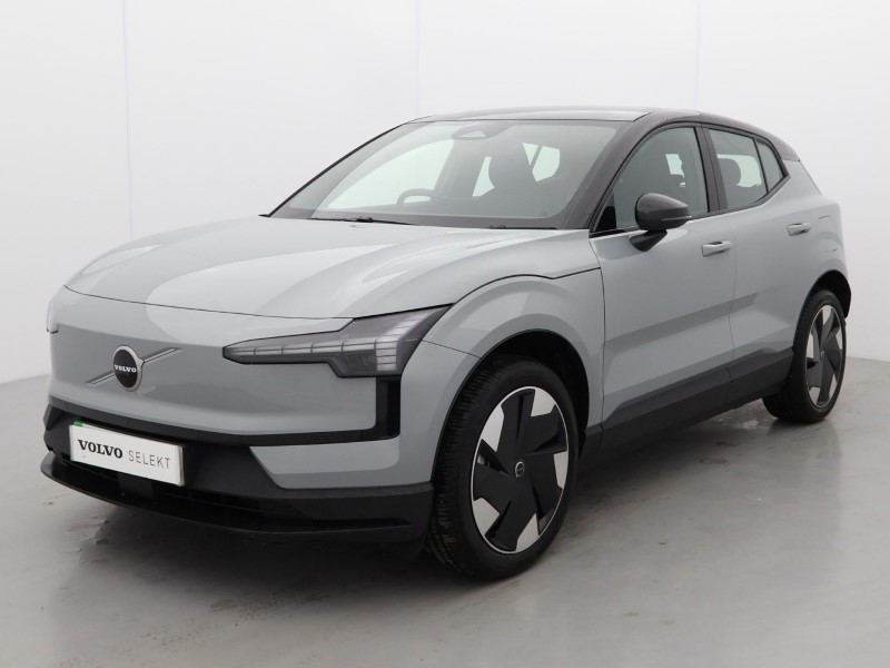2025 (75) VOLVO EX30 200kW SM Extended Range Plus 69kWh 5dr Auto*VAT QUALIFYING* 4670071
