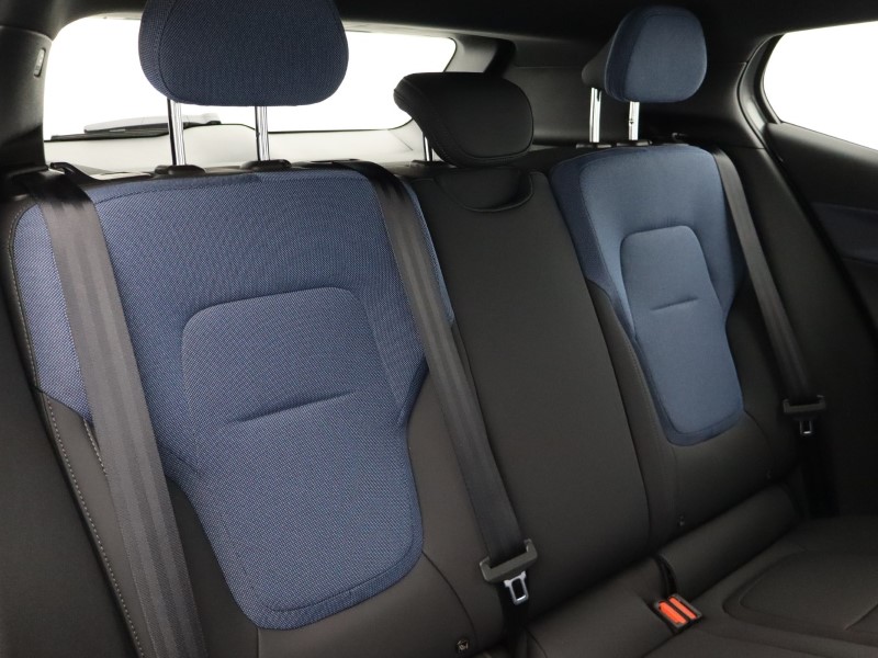 2025 (75) VOLVO EX30 315kW Twin Motor Performance Plus 69kWh 5dr Auto 4556487