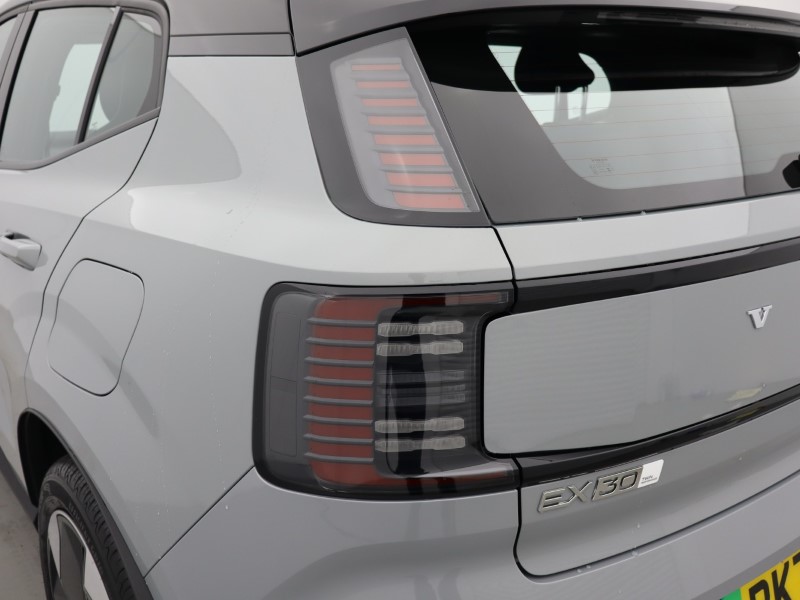 2025 (75) VOLVO EX30 315kW Twin Motor Performance Plus 69kWh 5dr Auto 4556507