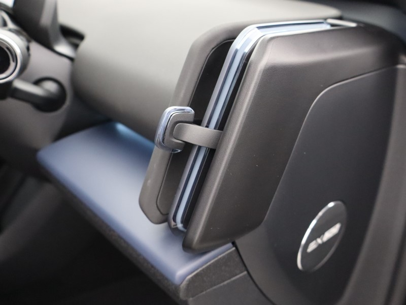 2025 (75) VOLVO EX30 315kW Twin Motor Performance Plus 69kWh 5dr Auto 4556478