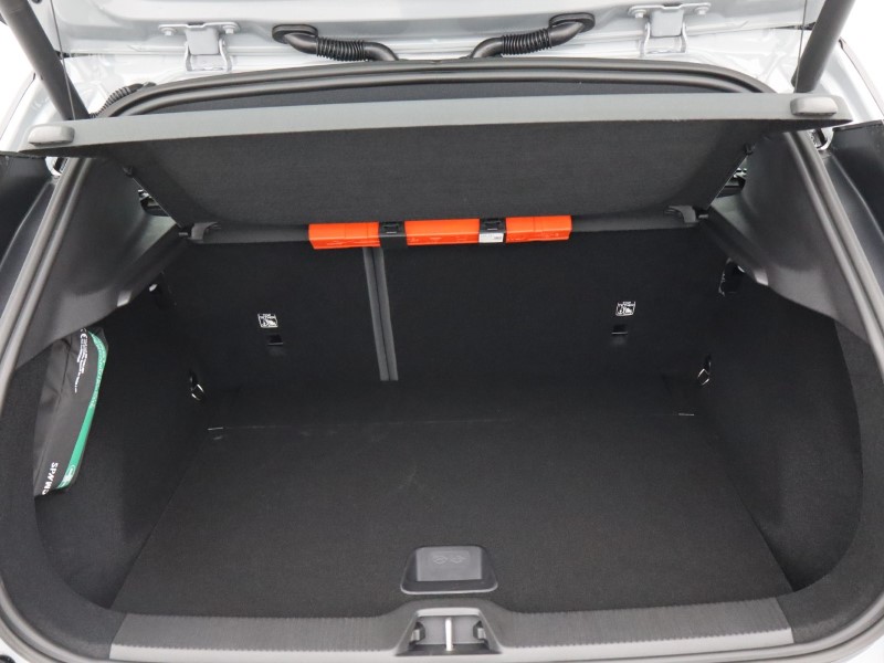 2025 (75) VOLVO EX30 315kW Twin Motor Performance Plus 69kWh 5dr Auto 4556509