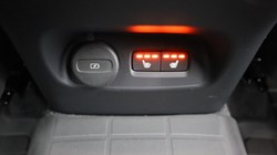 2024 (24) VOLVO XC40 2.0 B3P Plus Dark 5dr Auto 4552724