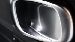 2024 (24) VOLVO XC40 2.0 B3P Plus Dark 5dr Auto 4552710