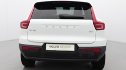 2024 (24) VOLVO XC40 2.0 B3P Plus Dark 5dr Auto 4552698