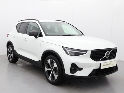 2024 (24) VOLVO XC40 2.0 B3P Plus Dark 5dr Auto