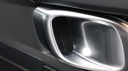 2025 (75) VOLVO XC40 2.0 B3P Plus Black Edition 5dr Auto *VAT QUALIFYING* 4665068