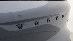 2025 (75) VOLVO XC40 2.0 B3P Plus Black Edition 5dr Auto *VAT QUALIFYING* 4665103