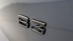 2025 (75) VOLVO XC40 2.0 B3P Plus Black Edition 5dr Auto *VAT QUALIFYING* 4665104