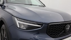 2025 (75) VOLVO XC40 2.0 B3P Plus Black Edition 5dr Auto *VAT QUALIFYING* 4665097