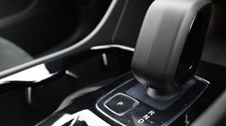 2025 (75) VOLVO XC40 2.0 B3P Plus Black Edition 5dr Auto *VAT QUALIFYING* 4665094