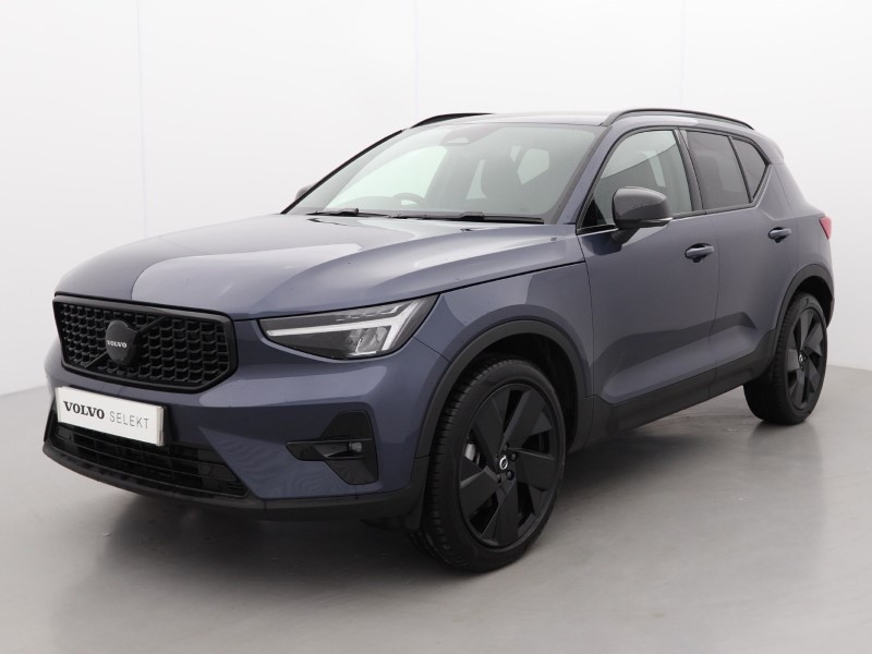 2025 (75) VOLVO XC40 2.0 B3P Plus Black Edition 5dr Auto *VAT QUALIFYING* 4665052