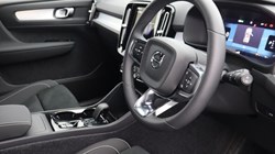 2025 (75) VOLVO XC40 2.0 B3P Plus Black Edition 5dr Auto *VAT QUALIFYING* 4665074