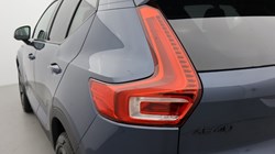 2025 (75) VOLVO XC40 2.0 B3P Plus Black Edition 5dr Auto *VAT QUALIFYING* 4665102