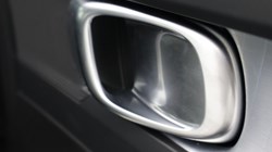 2025 (25) VOLVO XC40 2.0 B3P Core 5dr Auto *VAT QUALIFYING* 4535812