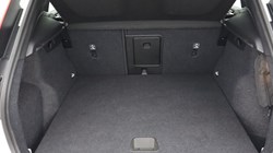 2025 (25) VOLVO XC40 2.0 B3P Core 5dr Auto *VAT QUALIFYING* 4535849