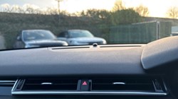 2022 (22) LAND ROVER RANGE ROVER VELAR 2.0 D200 Edition 5dr Auto 4821322