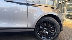 2022 (22) LAND ROVER RANGE ROVER VELAR 2.0 D200 Edition 5dr Auto 4821337