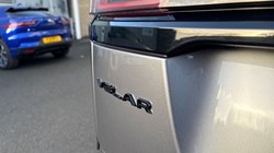 2022 (22) LAND ROVER RANGE ROVER VELAR 2.0 D200 Edition 5dr Auto 4821334